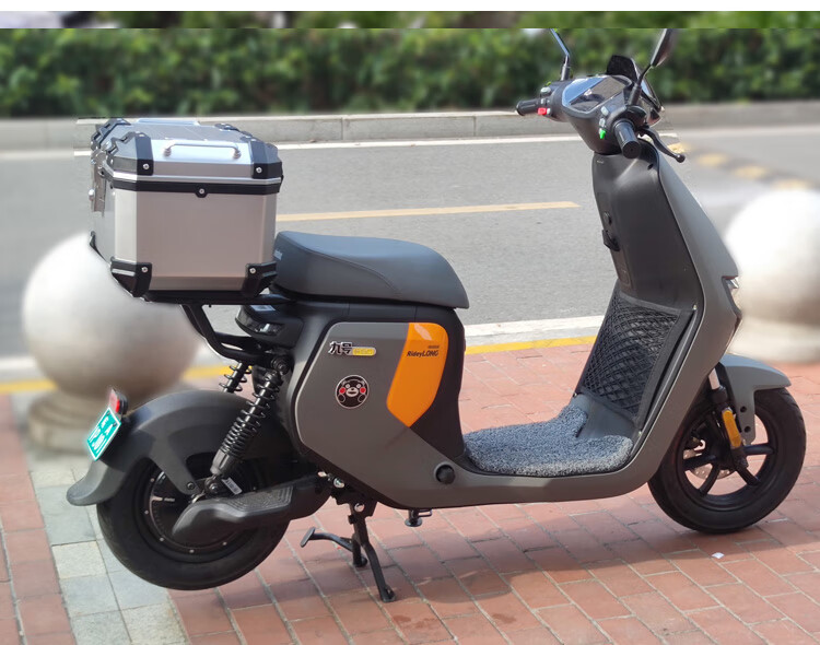 光阳弯道情人150尾箱架后货尾架ck150t-10a改装大号非铝合金尾箱 e520