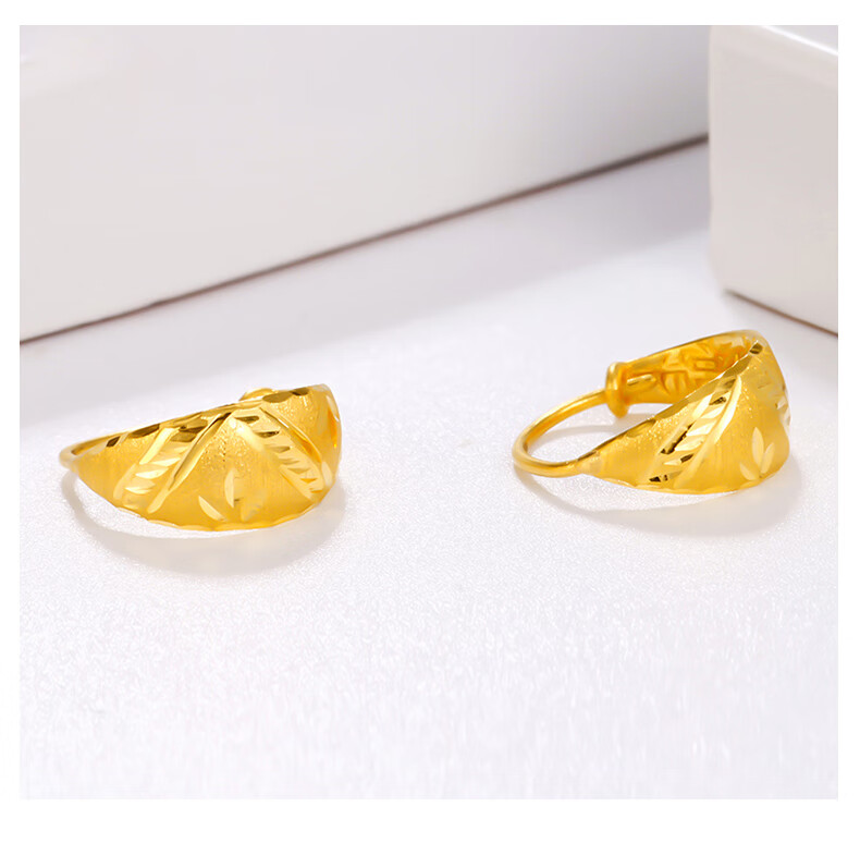 老凤祥款式黄金耳环中老年款999足金纯金耳饰时尚车花工艺闪耀送妈妈