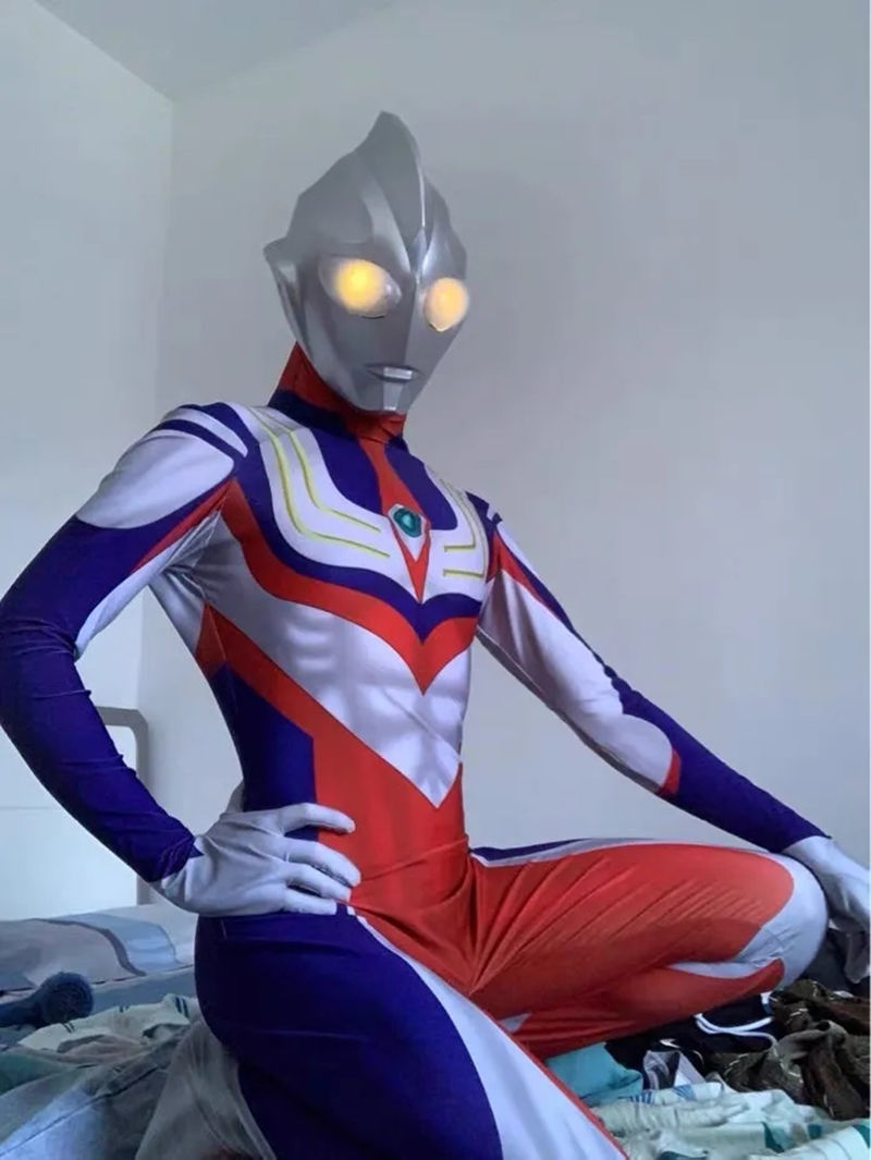 【官方精品】高档联名款成人奥特曼衣服头盔皮套仿真cos表演服迪迦