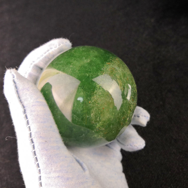 君恩天然水晶石原石水晶球家居摆件绿草莓晶球绿色水晶球五行属木装饰