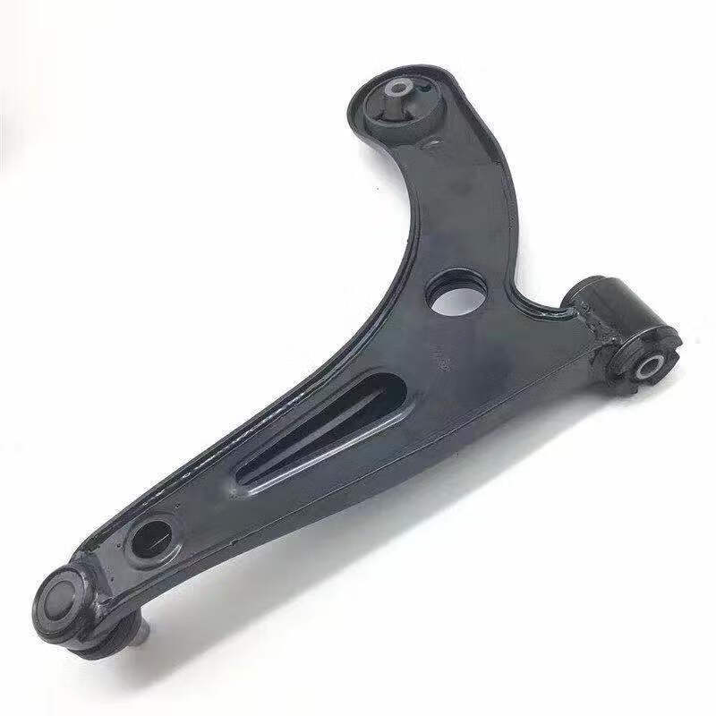 宝骏560下摆臂原装宝骏730下摆臂宝骏560下摆球头宝骏530下支臂三角臂