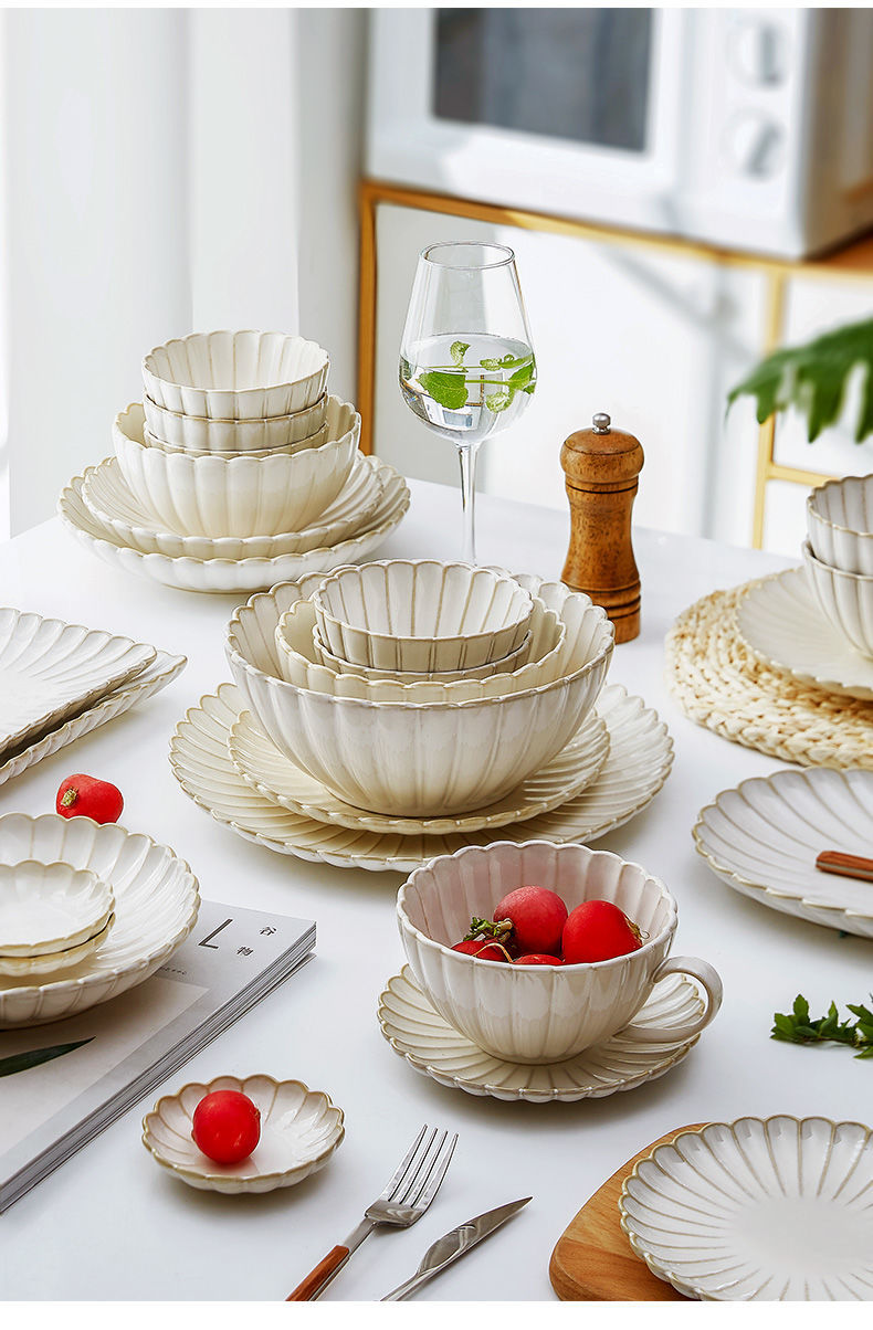 茵迈陶瓷纯白色盘子菜盘早餐盘好看的长方形点心盘碗碟ins风35英味碟