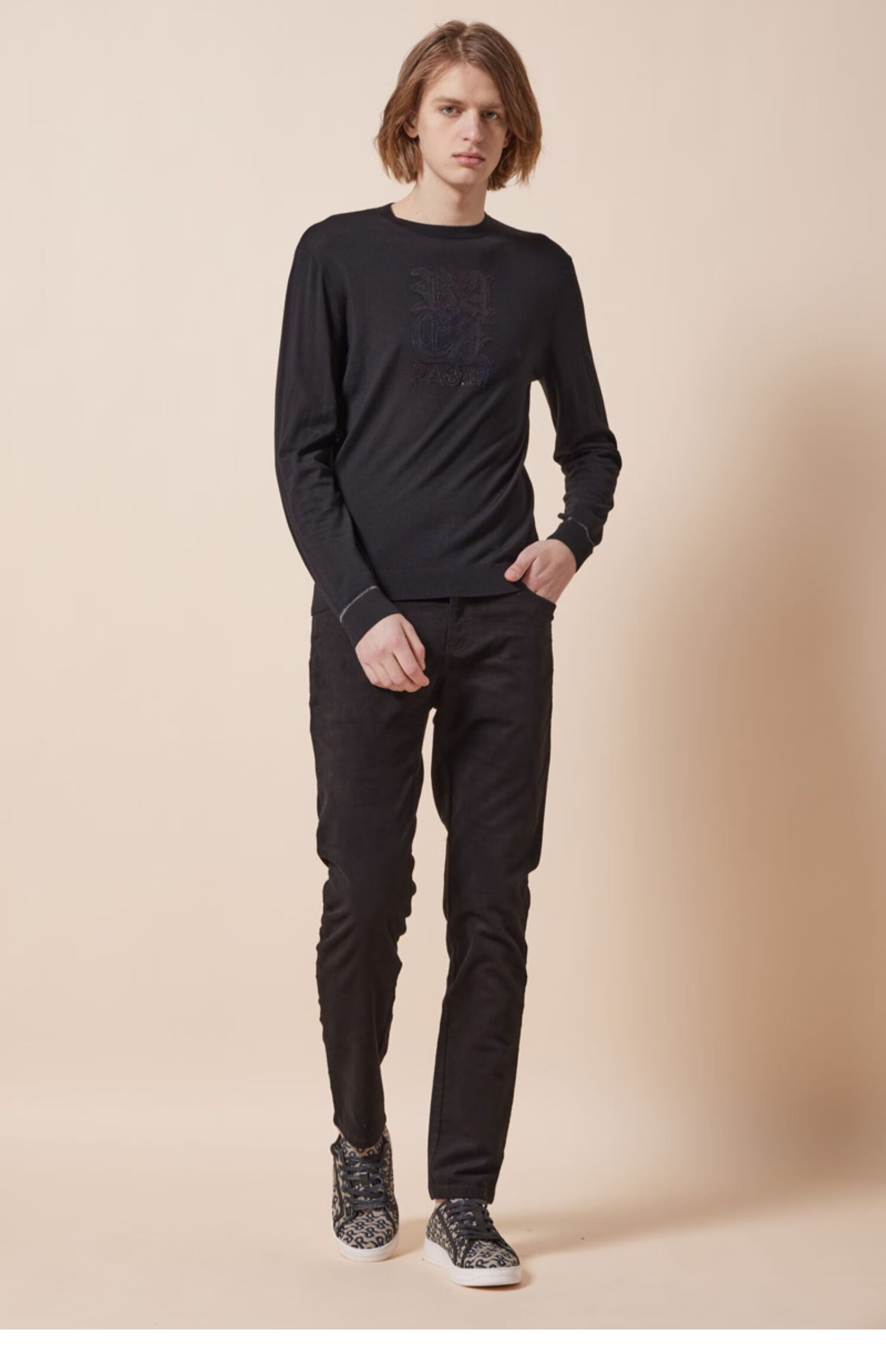 rare 意大利威雅奢侈品 男装男士毛衣黑色珠片绣字母图案长袖毛衫黑色