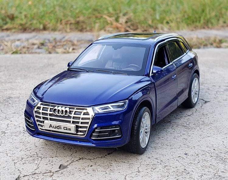 1:32奥迪a8l仿真合金汽车模型金属车模型声光回力玩具车摆件2022 奥迪