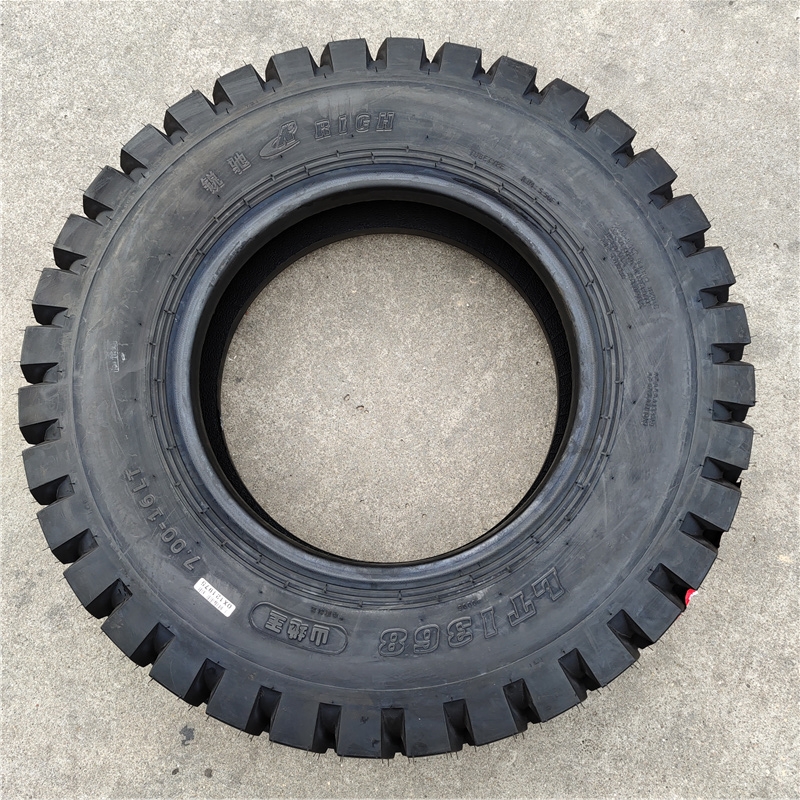 锐驰轮胎600 650 700 750 825-13 14 15 16lt尼龙胎矿山加厚耐磨 700