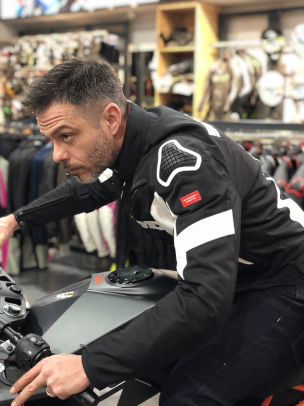 spidi摩托车骑行服机车赛车衣服防摔防水四季城市骑行服 黑白 xl