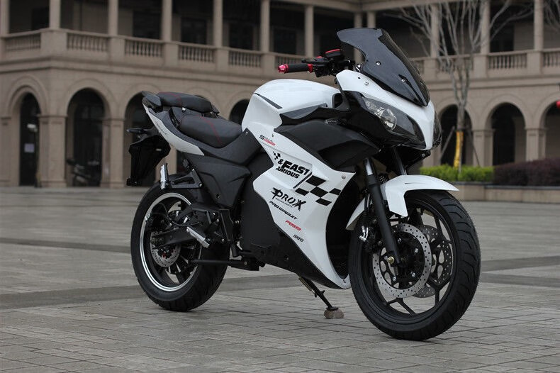 电动摩托车跑车地平线电动车跑车s款电摩公路赛新国标可上牌街车 白色