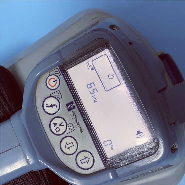 英国雷迪rd8000/rd8100 rd8200管线探测仪外挂电池发射机外接电池 12v