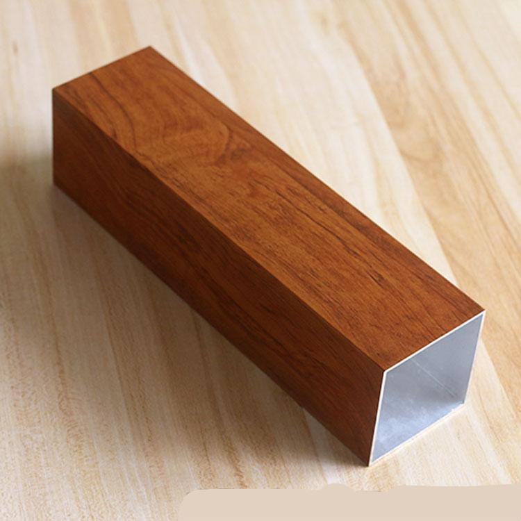 海南花梨木方管红木色铝合金方管木纹转印铝方管隔断505012mm6米