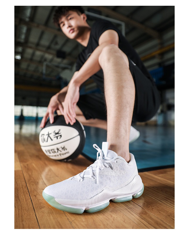 李宁(li-ning)篮球鞋男鞋 韦德之道7全场音速7全城7驭帅13重燃鸳鸯