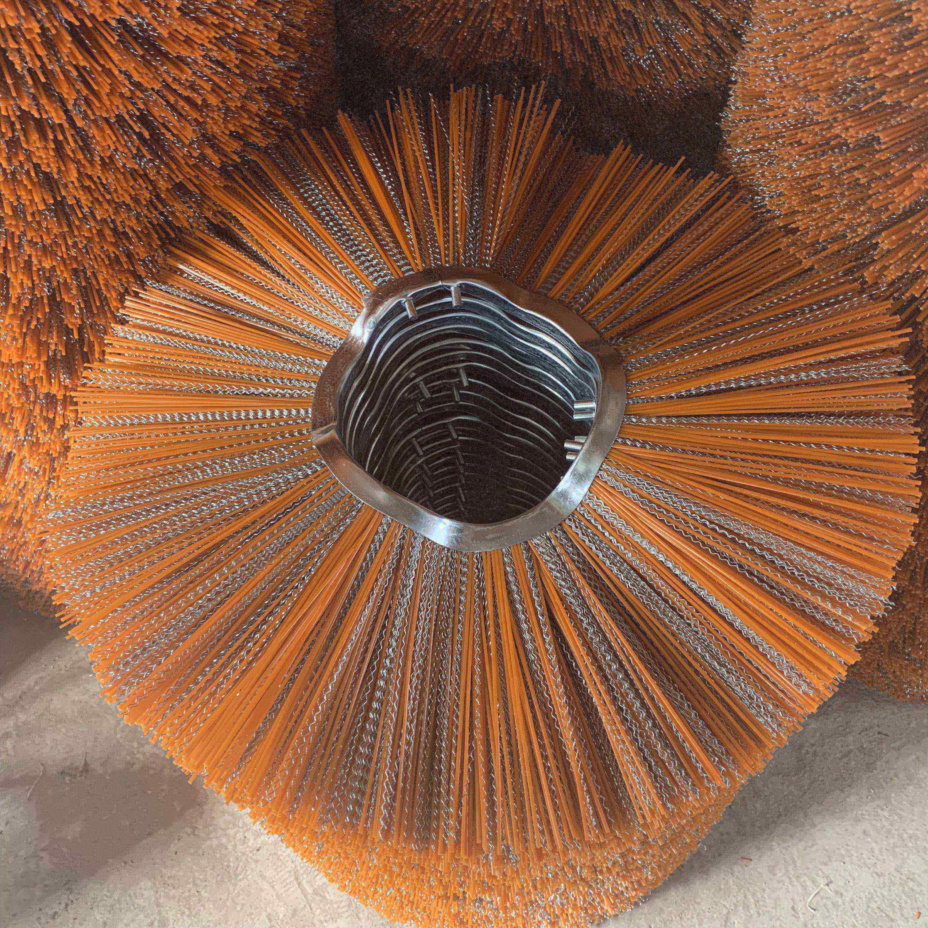 环卫扫刷扫雪刷片清扫车扫路刷钢丝混合丝清雪非标滚刷片装载机毛刷片