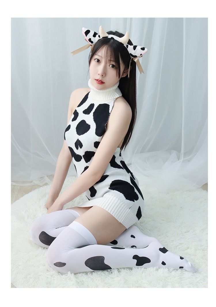 mgyr奶牛情趣日系奶牛高领大露背毛衣制服情趣中长款性感私房写真灰色