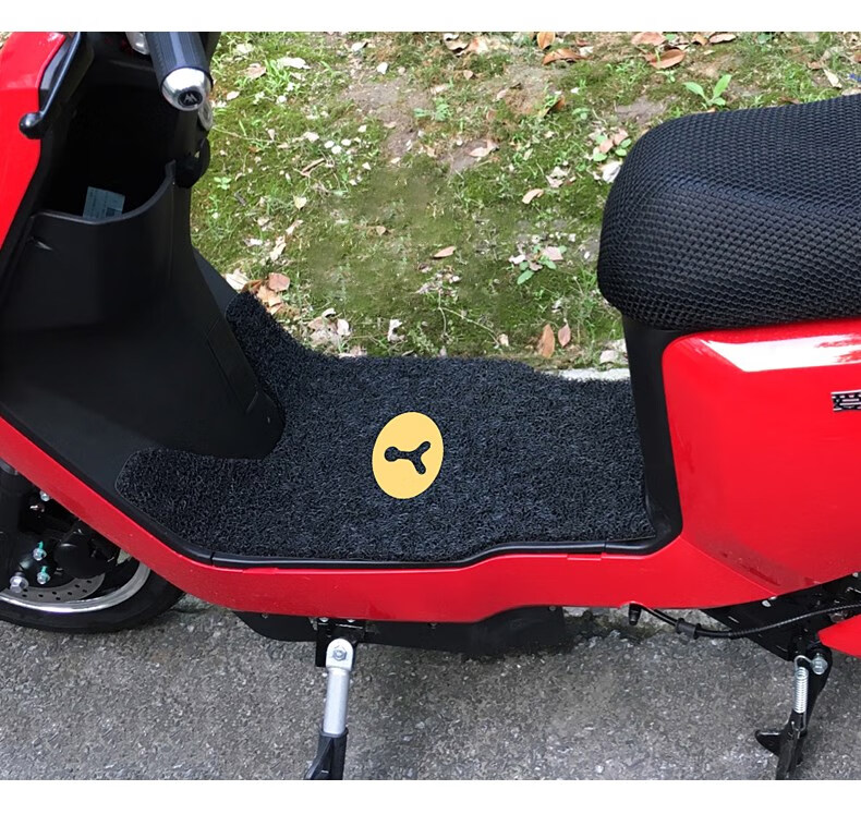 适用于爱玛礼物n155 电动电瓶车脚垫tdt2124-1z防水防滑tdt3166-1z