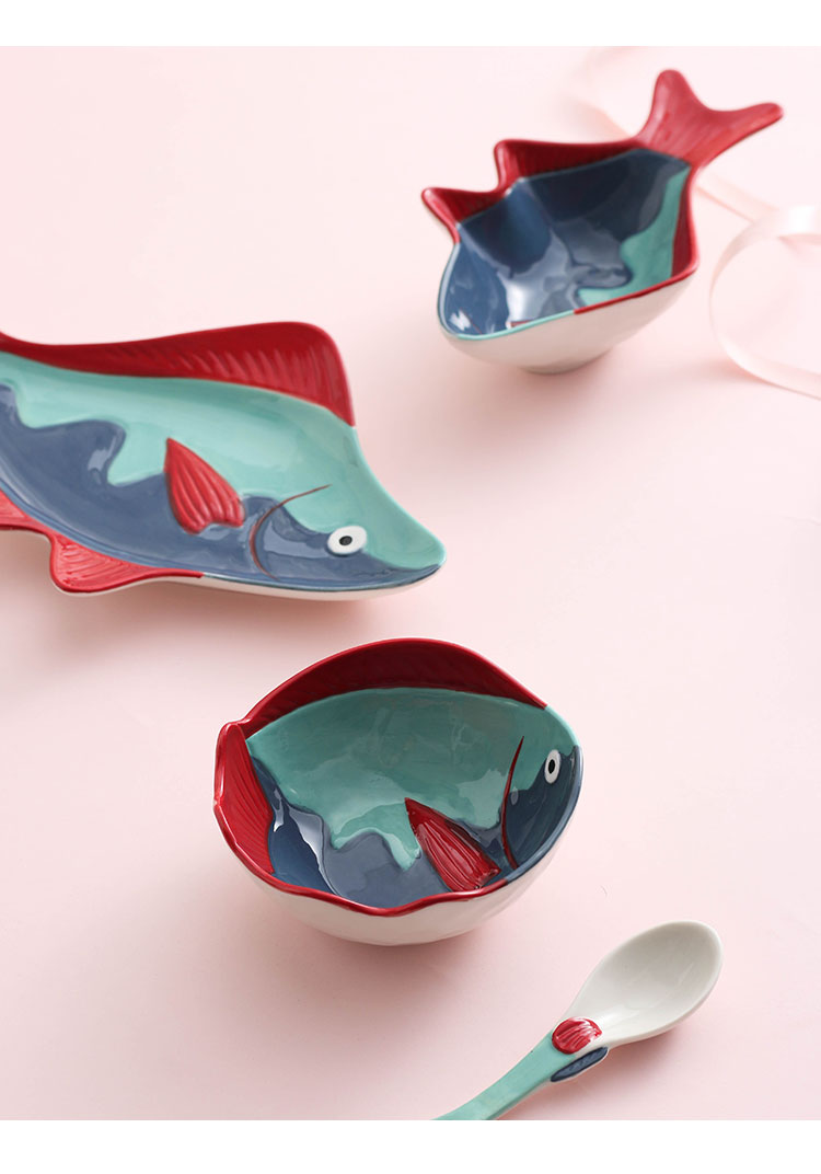 陶瓷餐具宝宝儿童米饭碗面碗创意鱼造型卡通盘子抖音网红家用鱼盘