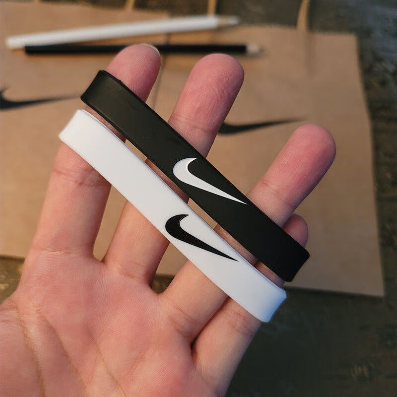 林越nba篮球星乔丹23号运动硅胶手环男女学生个性复古跑步手链手腕带