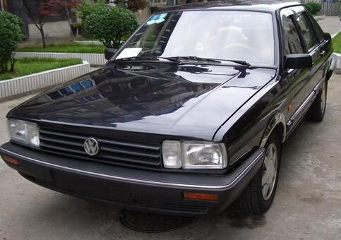 环保脚垫实拍照片老普桑实车拍摄没有后期