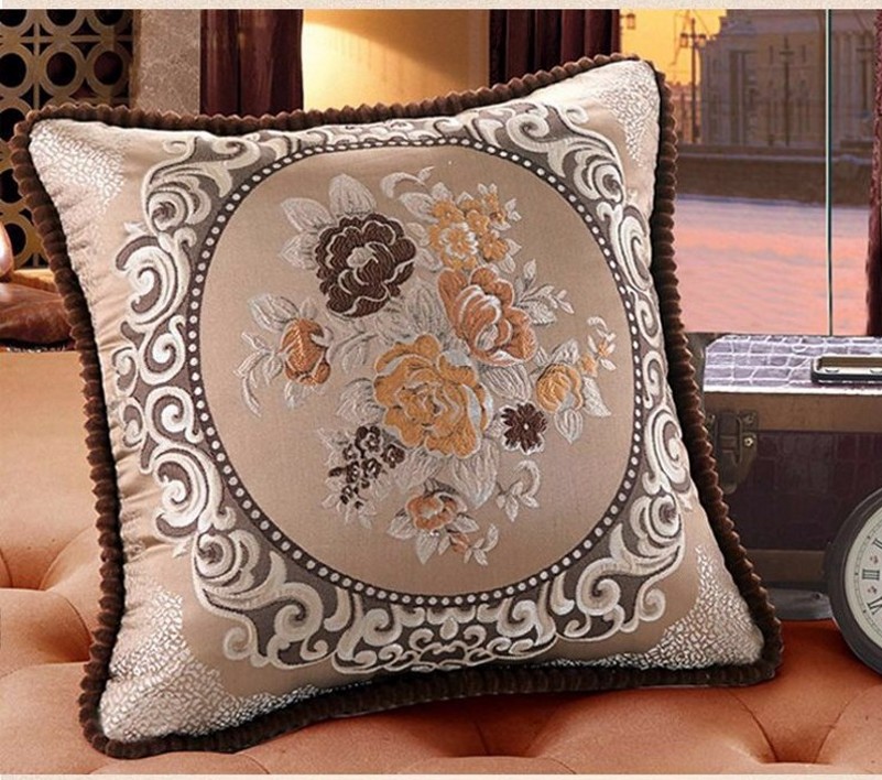 欧式抱枕靠垫办公室客厅沙发靠垫汽车腰靠靠枕套时尚典雅可机洗米白