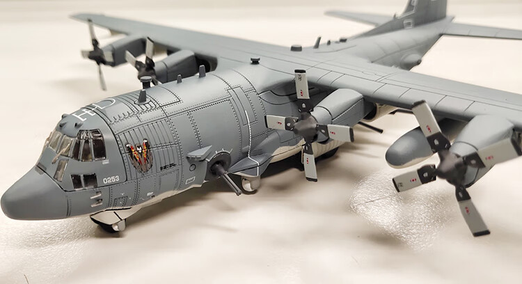 1144洛克希德ac130空中炮艇ac130u飞机模型合金摆件飞机