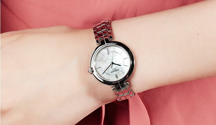 天梭1853弗拉明戈系列t094厂表带女 t094210a 装钢带表链12mm 银色