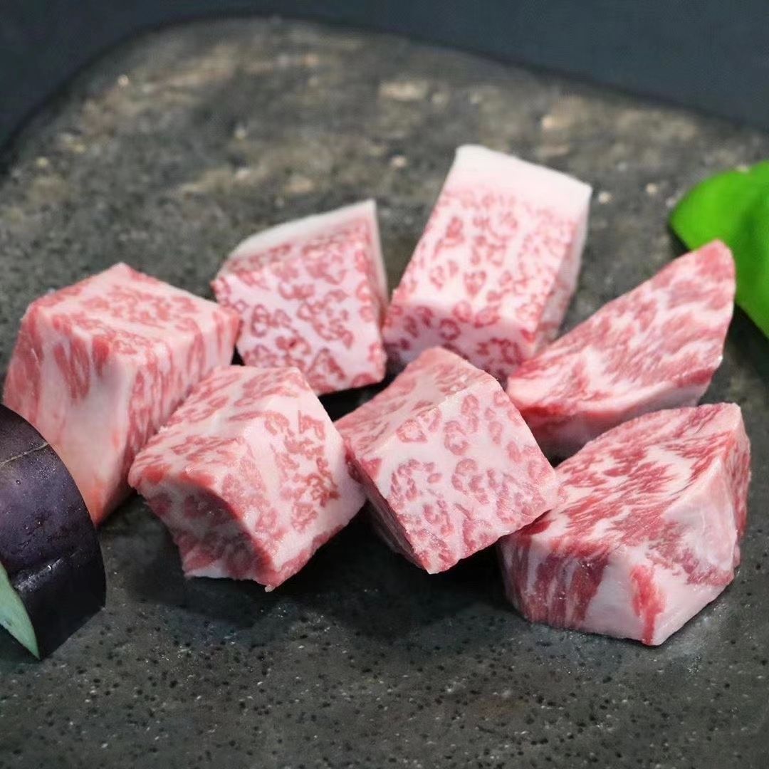 顺丰速运m12澳大利亚纯血a5飞弹牛霜降雪花和牛牛肉粒500g原切2盒赣香