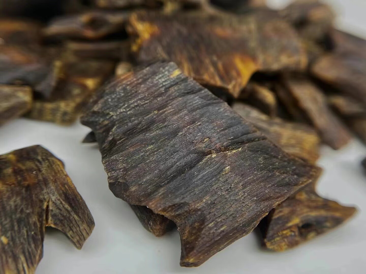 妙聚福沉水级白奇楠碎料米粒沉香原木香熏煮水泡茶泡酒安神熏香1克白