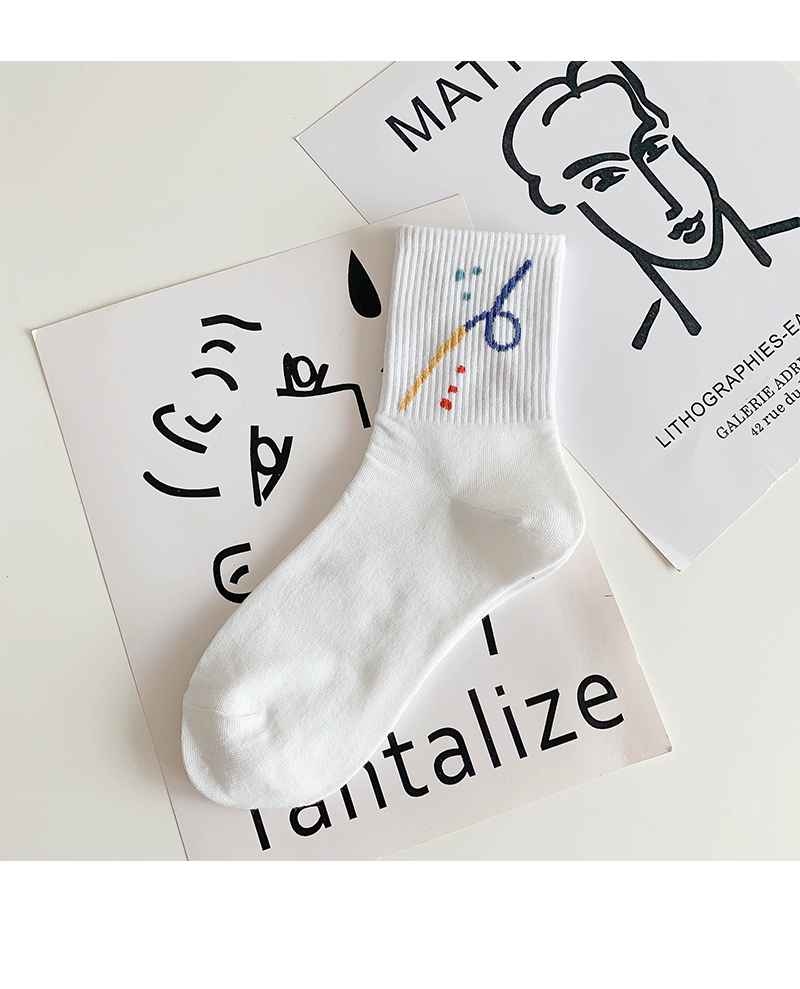 鑫星雅涂鸦袜子白色运动长袜女秋冬季潮流棉韩国日系涂鸦扎染冬天中筒