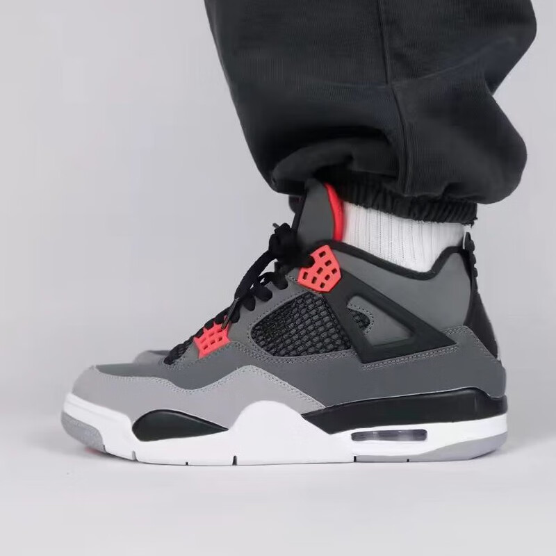 dh6927-061 黑灰鞋帮高度:中帮上市时间:2019年春季适用季节:四季通用