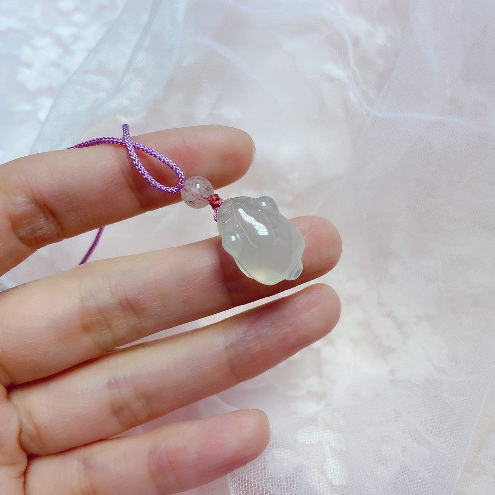 爱优美 乖乖兔 天然白玉髓兔子吊坠趴趴兔玉佩 女生可爱小众水晶玉石