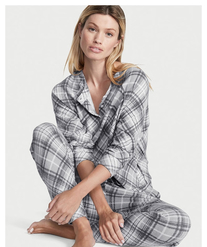 VICTORIA'S SECRET 维多利亚的秘密 女式长袖宽松套头家居服套装 京东优惠券折后￥118顺丰包邮 多色可选