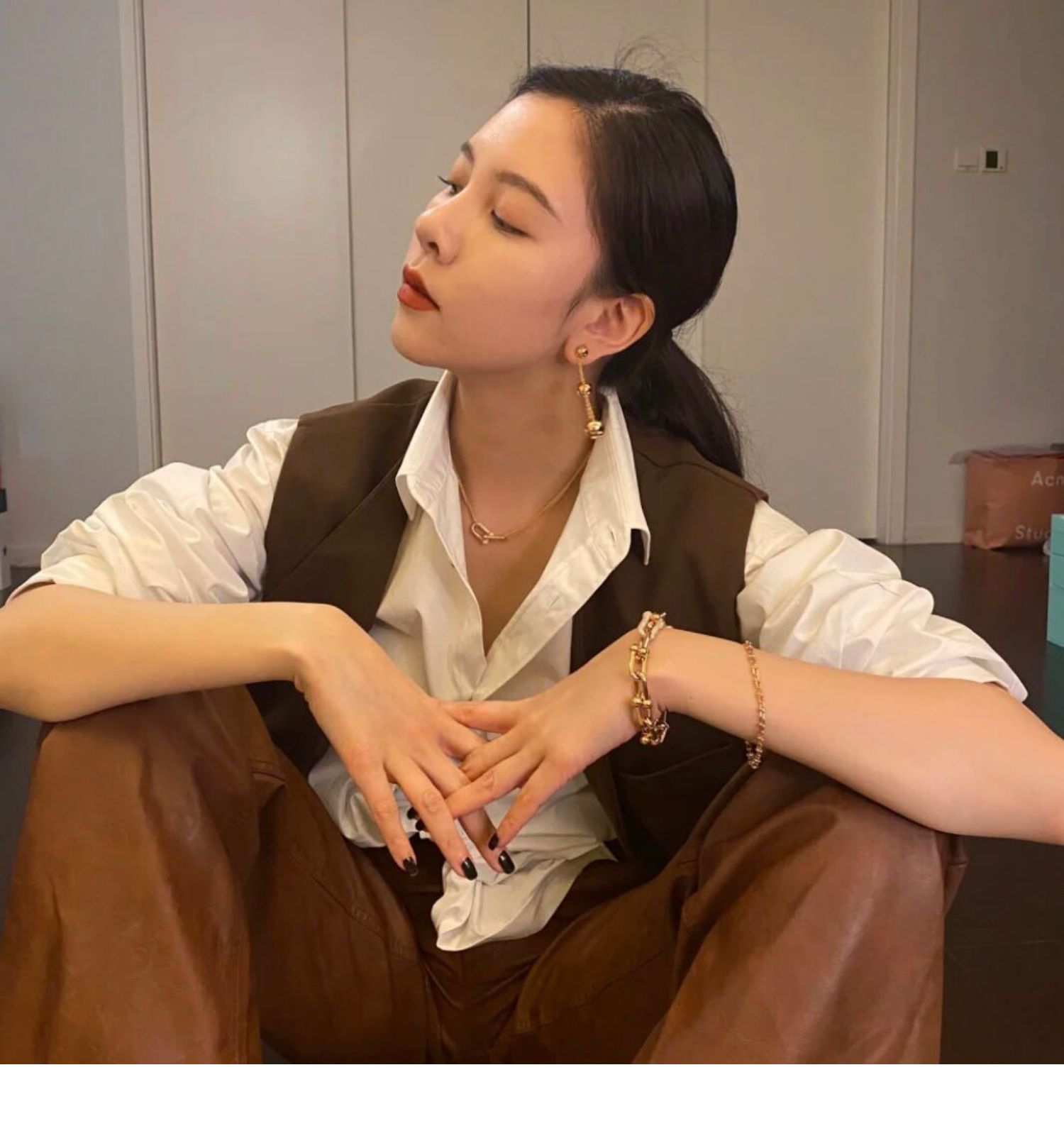 今传福cc韩剧顶楼李智雅申秀莲同款交叉项链女小众轻奢t锁骨链网红款