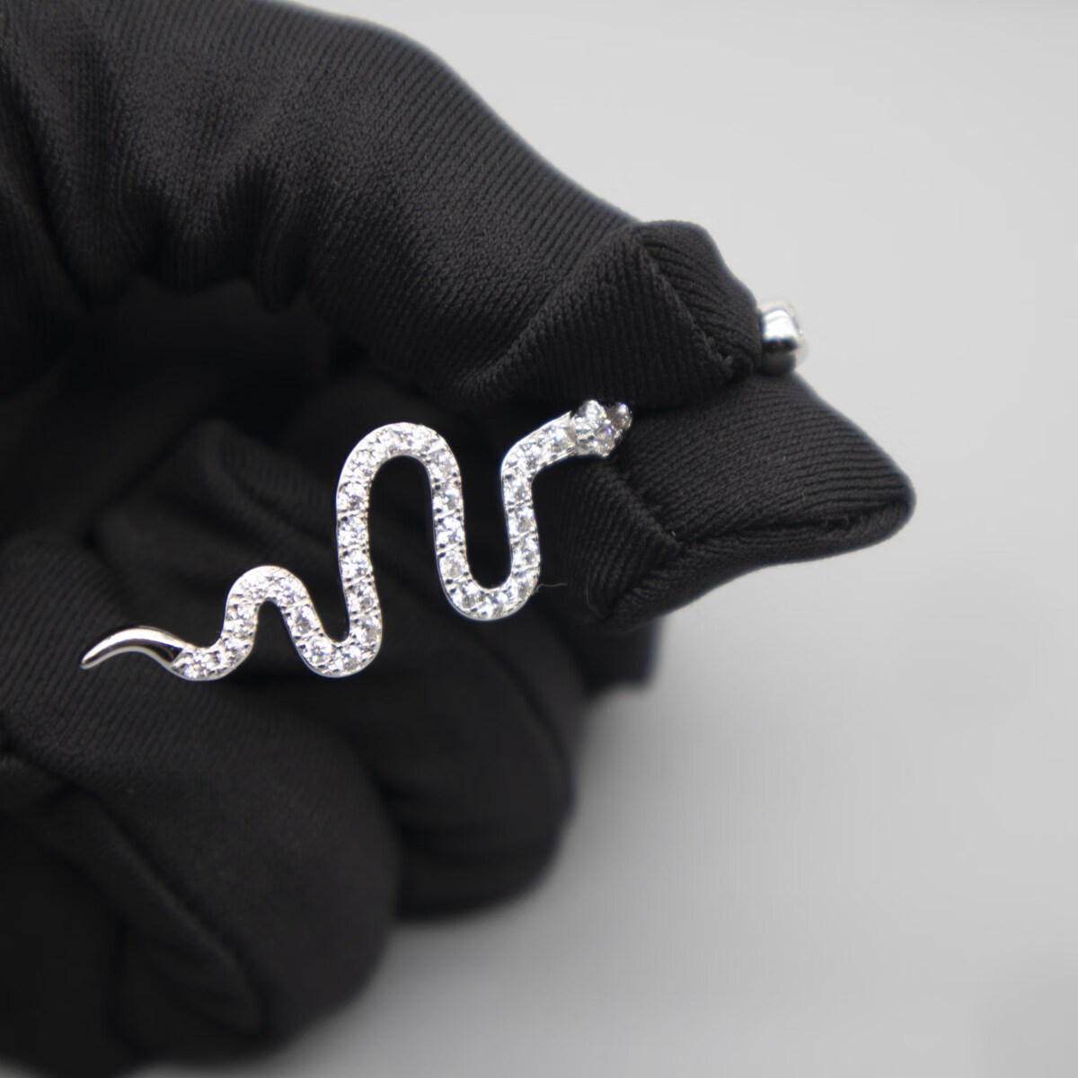 源璐蛇肚脐钉欧美精美性感满钻锆石长蛇肚脐环美女街头 杆长10mm粗1.