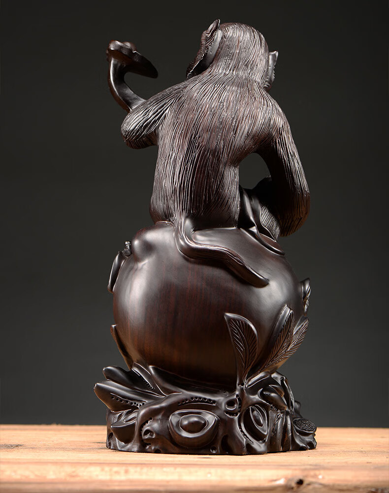 精雕猴子摆件高20cm 品牌: 一木代传 商品名称:木雕如意猴摆件动物