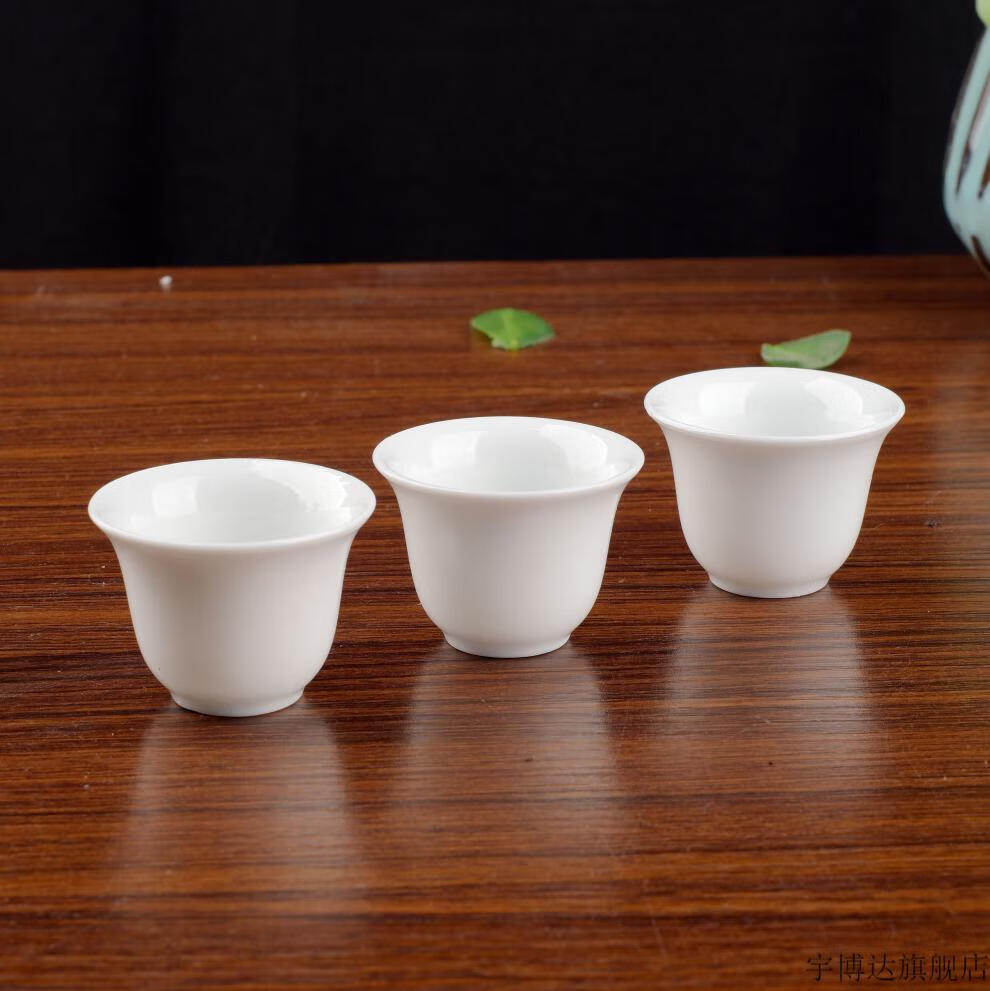 老式小酒盅15ml纯白陶瓷小酒杯中式小杯茶家用黄酒白酒杯传统老式三钱