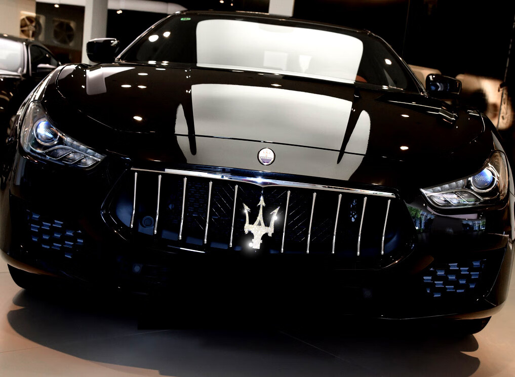 玛莎拉蒂车标贴玛莎拉蒂车标钻石贴总裁ghibli吉博力改装个性装饰车贴