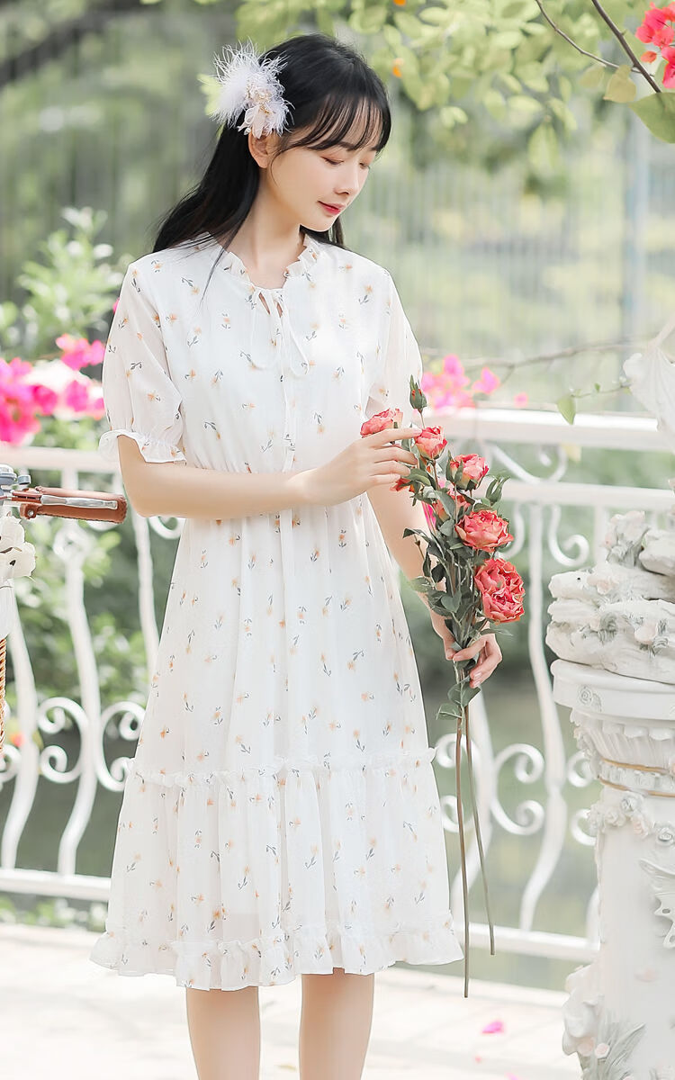 连衣裙女2022春夏新款短袖小清新雪纺碎花温柔风甜美碎花休闲清爽夏季