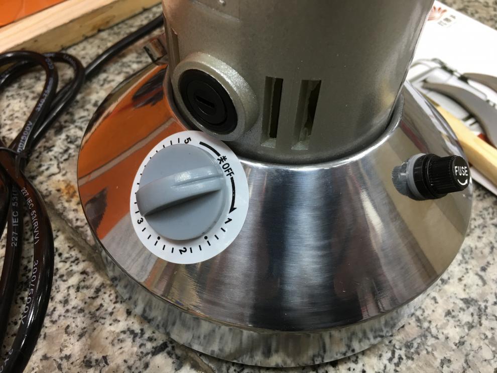 高速万能粉碎机红景天de100 200 300 400g克直立商用家用全铜电机高速