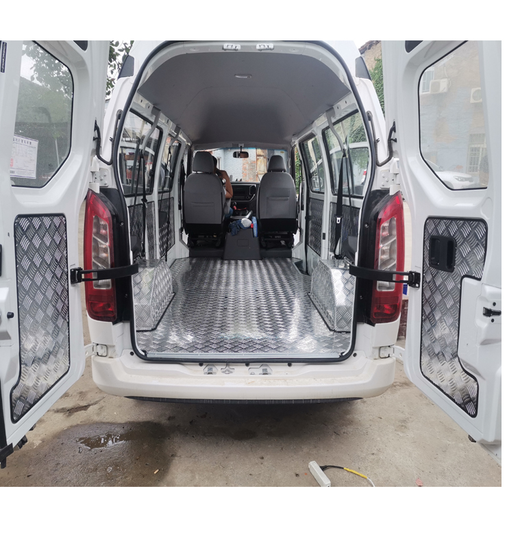 金杯新快运海狮王金龙不锈钢车厢板地板保护板汽车铝板底板大海狮新