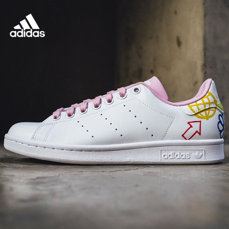 阿迪达斯三叶草女鞋新款stansmithw迪士尼联名款经典运动鞋休闲板鞋fx