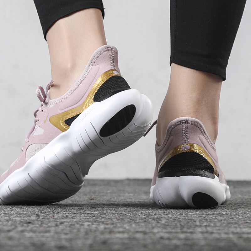 耐克女鞋2020冬季新款free 5.