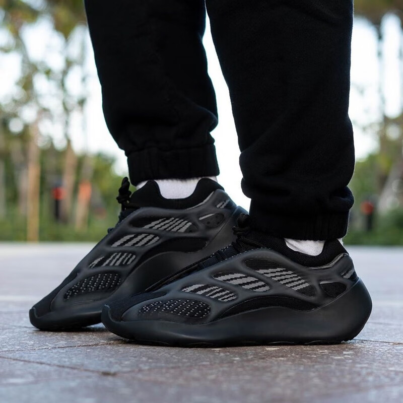 潮adidas阿迪达斯yeezy椰子700v3红花籽黑魂异形夜光乳白男女同款复古