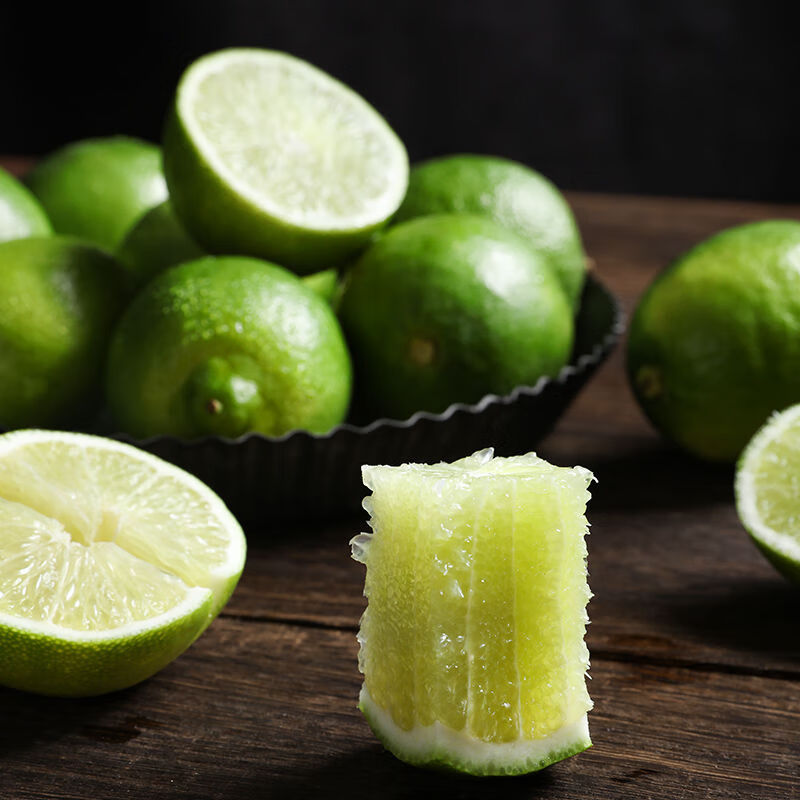 无籽青柠檬多汁柠檬皮薄果园直邮青柠檬单果46个小青桔批发3斤无籽青