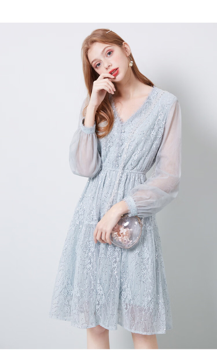 预售秋水伊人连衣裙2020年春装新款女装纯色蕾丝拼接亮片v领连衣裙