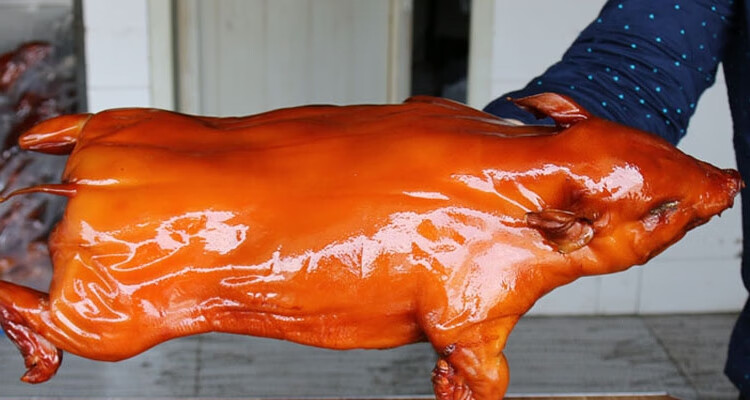 重庆荣昌脆皮黄金烤乳猪舌尖美食土特产整只整只五香10斤