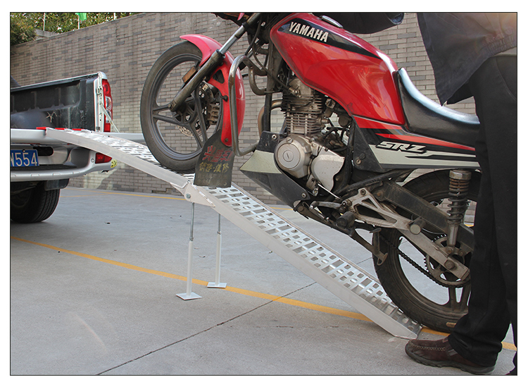 装载拖车运输装车卸货斜坡道折叠梯台阶上车爬梯跳板 摩托车后轮起