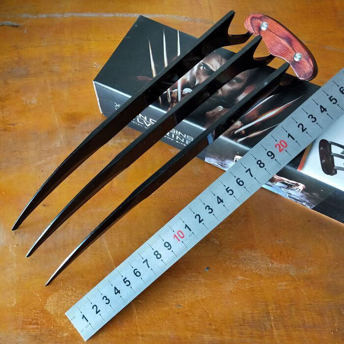 金刚狼爪 万圣节x战警金刚狼爪金刚狼爪子儿童玩具手戴金属配件模型