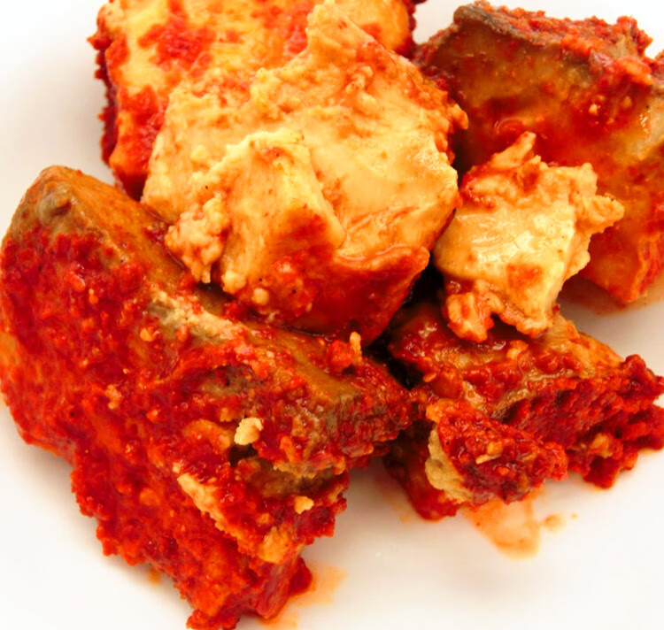 云南特产昆明张英卤腐950克酱腐乳素腐乳陶瓷罐腐乳