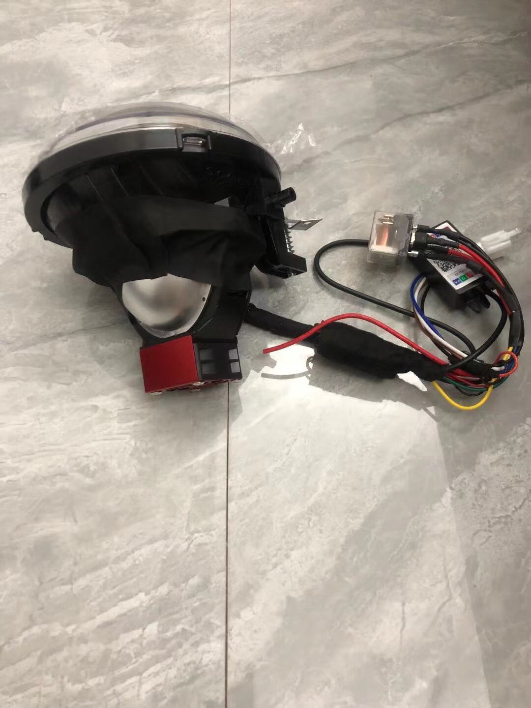 小龟王龟五65wled透镜app可调天使恶魔眼一秒快启带散热风扇大灯45w