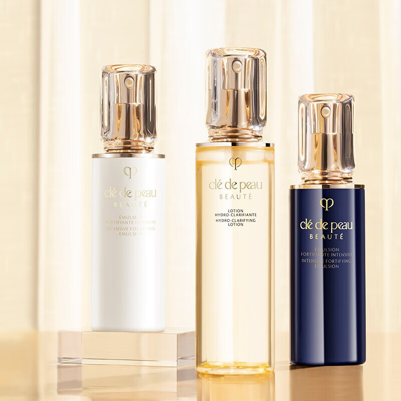 肌肤之钥(cle de peau)光采赋活水乳三件套装-湿润型(精华水170ml 日