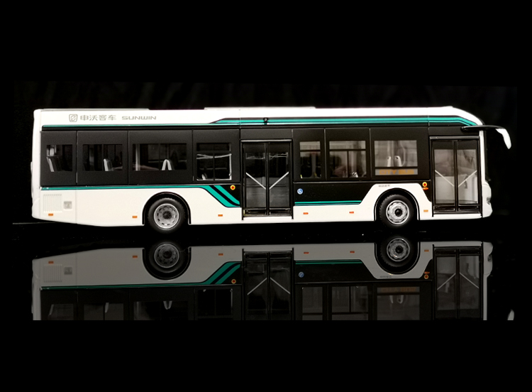 上海公交模型150申沃9系iev12白金刚新能源纯电动巴士合金模型u12宇通