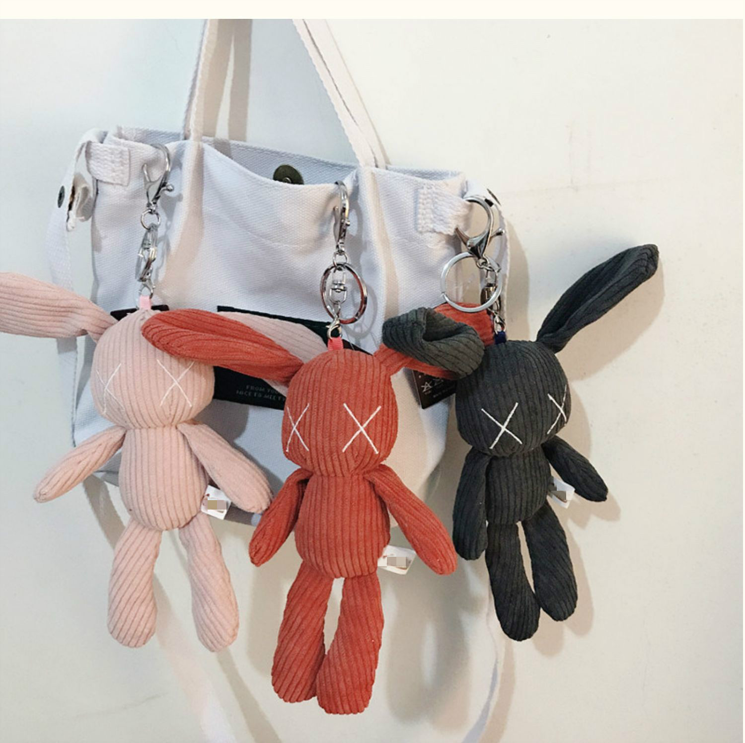 书包挂饰韩国创意网红书包挂件ins公仔可爱少女萌兔子毛绒钥匙扣包包